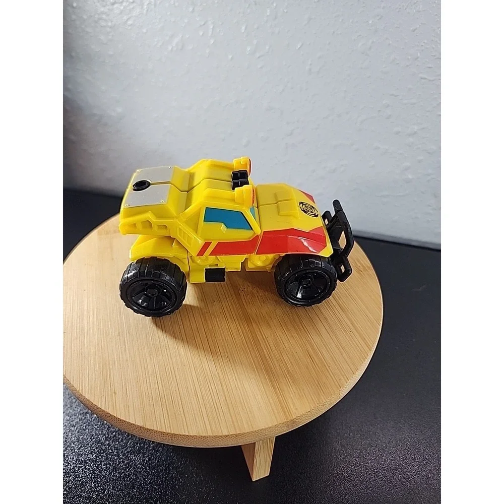 Playskool Heroes Transformers Rescue Bots Academy Bumblebee Rock Crawler - Buggy